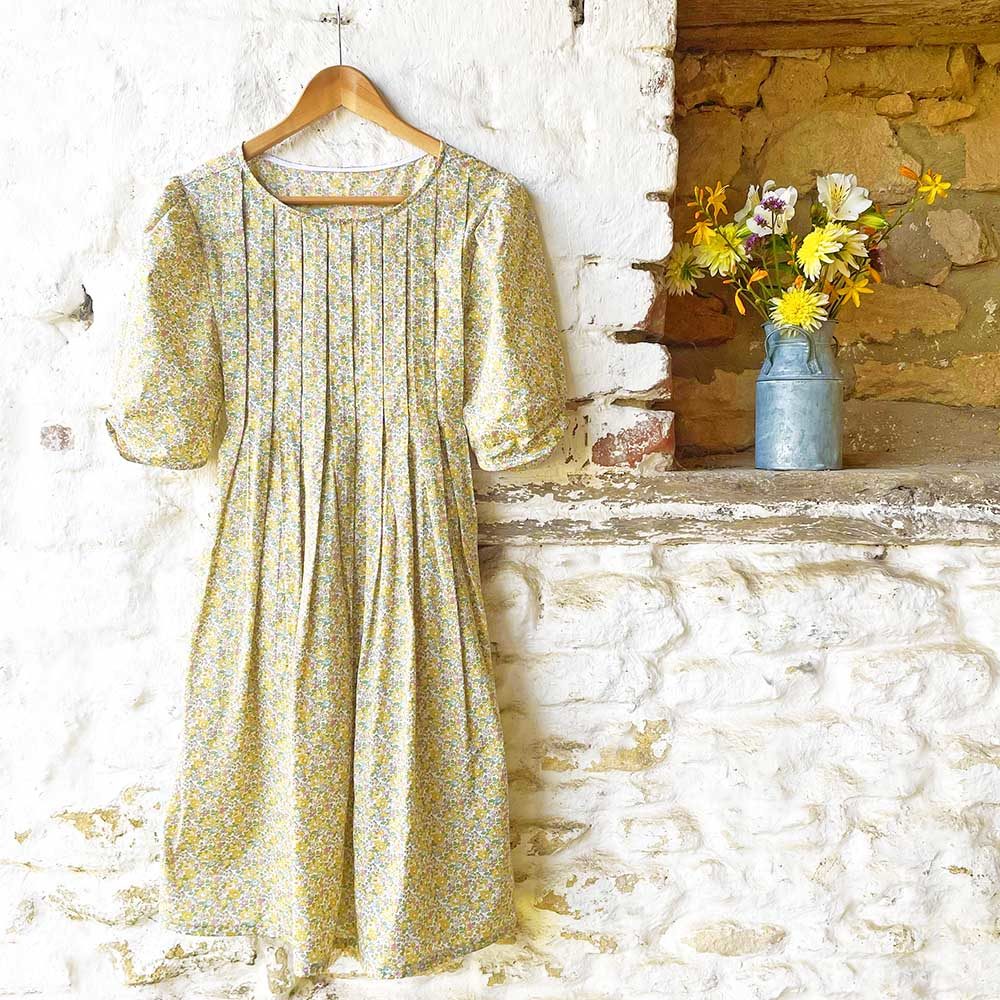 Υπέροχο φόρεμα Liberty Betsy Ann - Alice Caroline - Ύφασμα Liberty, σχέδια,  κιτ και άλλα - Ύφασμα Liberty of London online