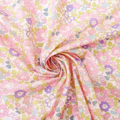 Tissu exclusif Liberty Tana Lawn Betsy Butterfly