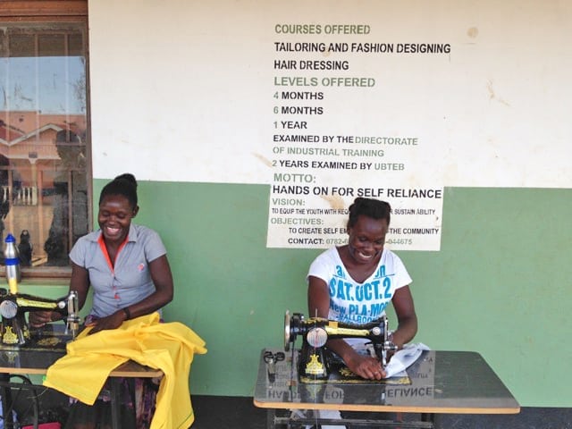 ウガンダの裁縫スキル