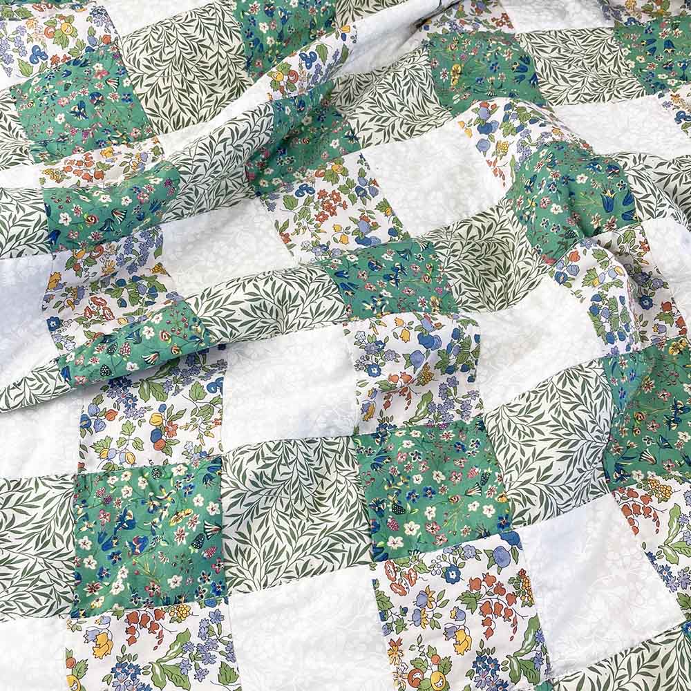 Green Gingham Patchwork Quilt Kit – Alice Caroline – Liberty-Stoffe,  Muster, Kits und mehr – Liberty of London-Stoffe online