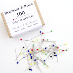 Merchant & Mills 100 spilli con testa in vetro